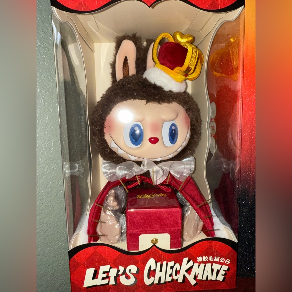 Let's Checkmate Collectible Figure